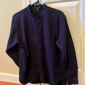 UNIQLO mens long sleeve shirt. Medium Navy blue. Round collar. Button down shirt